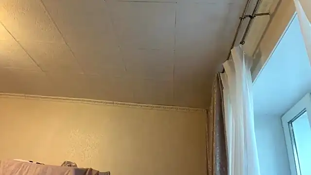 LivianDivorce webcam