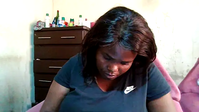 sexybigboobz webcam