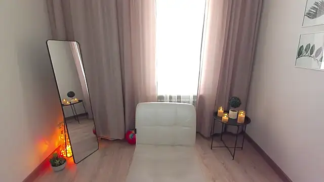 MirandaQueen webcam