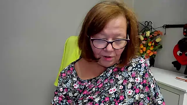 adelewildx - Adelewildx's free webcam - UK Sex Cams
