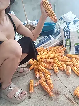 Linda-yiyi webcam