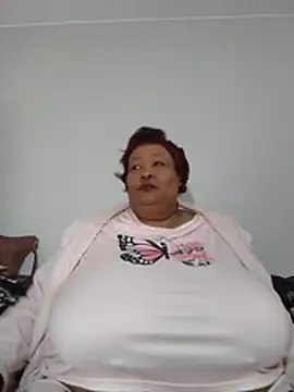 nancy111 webcam