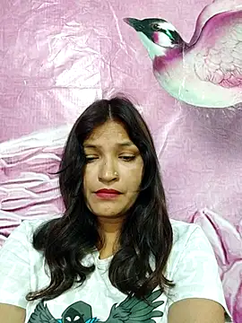 Priyaa_1433 webcam