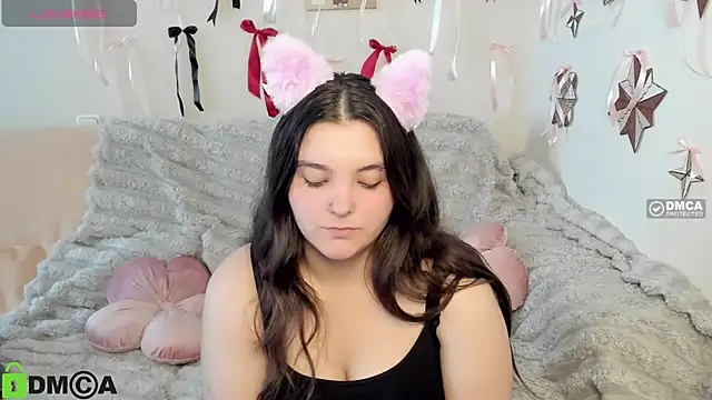MonikaMooon webcam