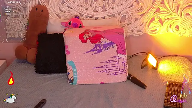 MalaikaBrown webcam