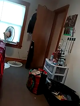 Sluttycatwomen webcam