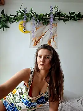 Nika_aa live cam on StripChat