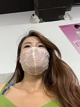 kiss_loo Live Web Cam Show