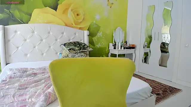 BlowMyXXL live cam on StripChat