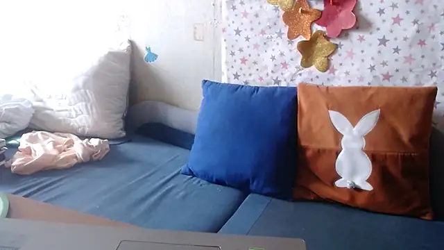 QueenLana webcam