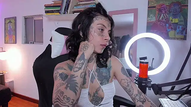arinka_deniska333 webcam
