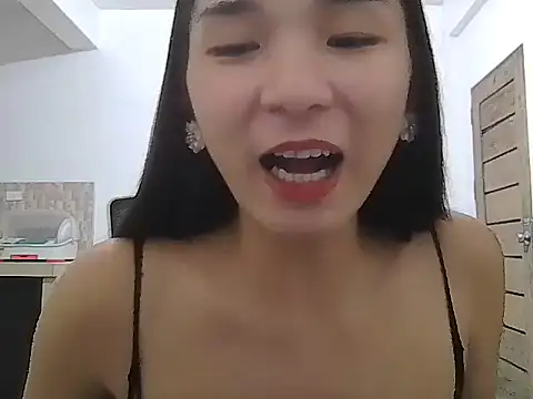 XxSensationSelena18 webcam