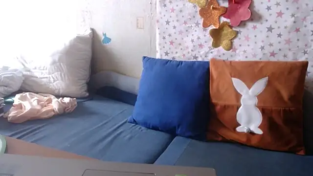 QueenLana webcam