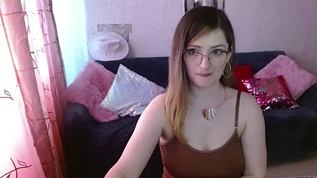 Arielsssplash live cam on StripChat