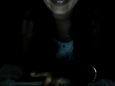 Kudi_Kiyara webcam