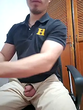 TouchDaddy4 webcam