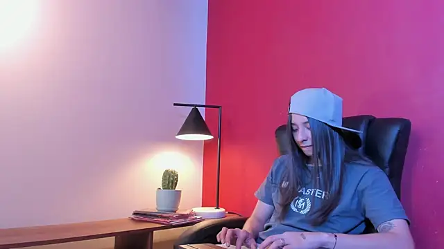 victoria_zaenzz webcam