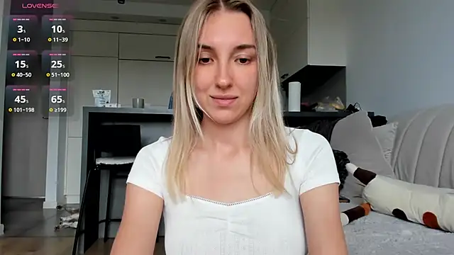 Sunny_Rina_ webcam