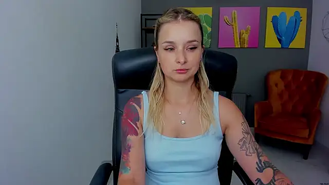 LilFleurish webcam