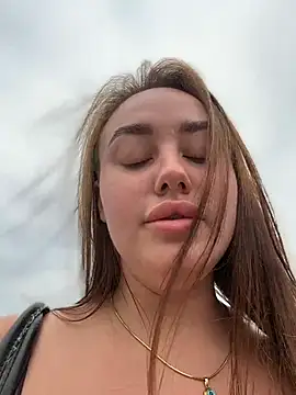 KiraSunshine webcam