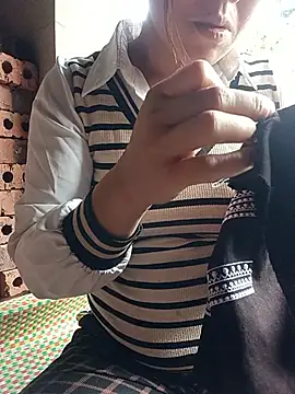 Sara_pusyy webcam