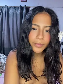 LeahBar webcam