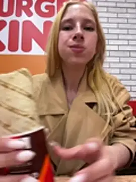 michelle_lovique webcam