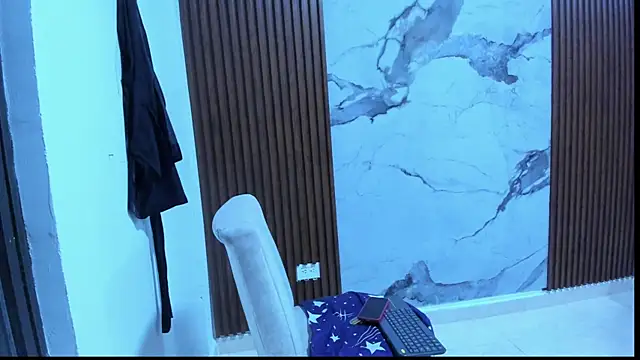 GabyHott_ webcam