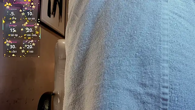 zara_moon1 webcam