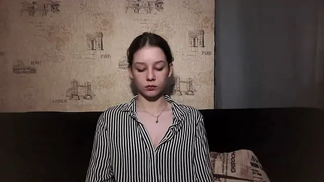 elinorehuxman - ElinoreHuxman's free webcam - UK Sex Cams