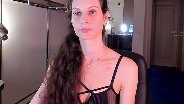 Mila_Anders webcam