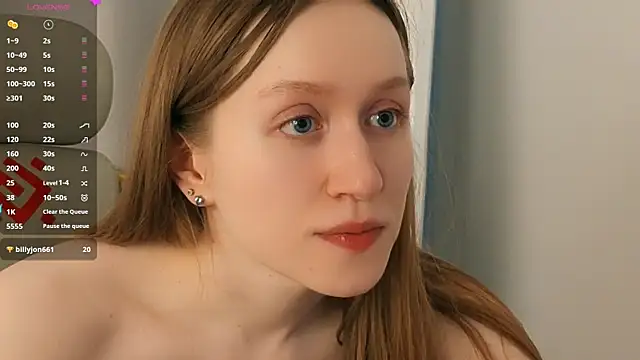 mowalova - Mowalova's free webcam - UK Sex Cams