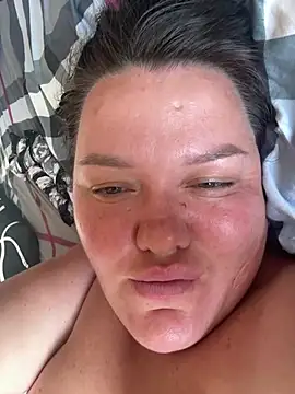SunnyLeila2101 webcam