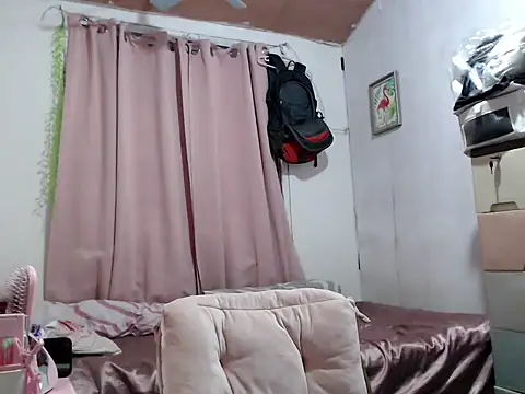 itsmekyrie webcam