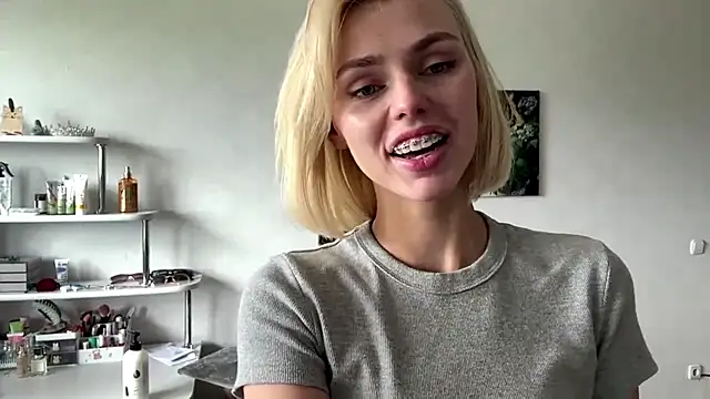 ScarlettRosy webcam
