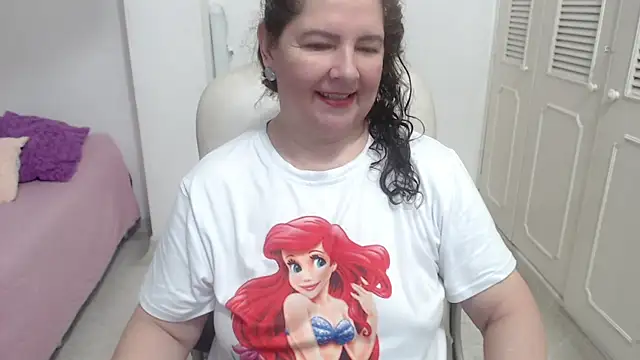 leonela_69 webcam