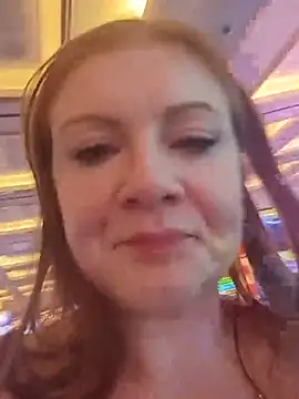 nakedgarbageperson webcam
