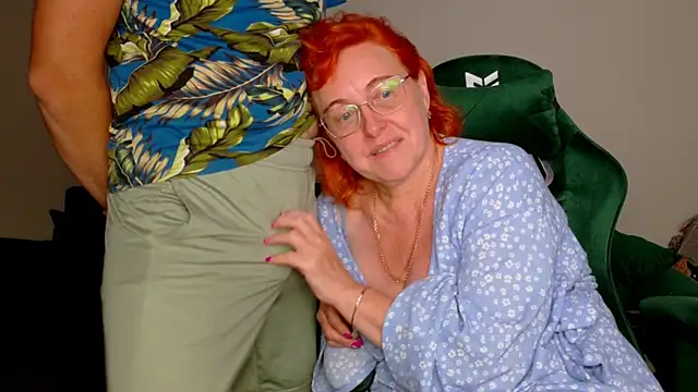 JoannaAndNeighbour webcam