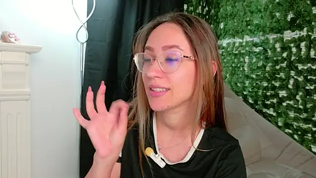 Nicole_Bliss