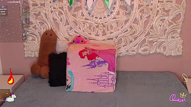MalaikaBrown webcam