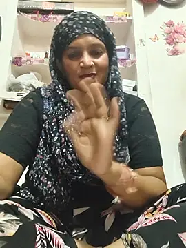 Mohni_love webcam