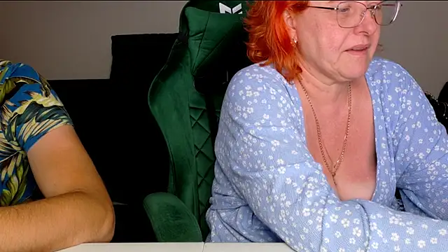 JoannaAndNeighbour webcam
