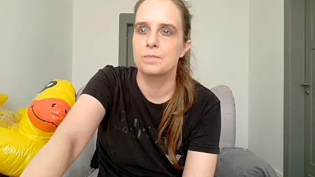 Chantalee webcam