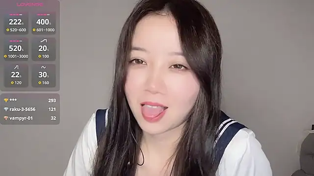 77-Vicky live cam on StripChat