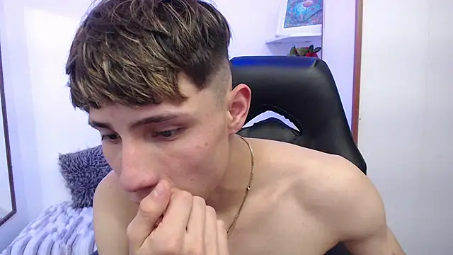 Yao_23 webcam