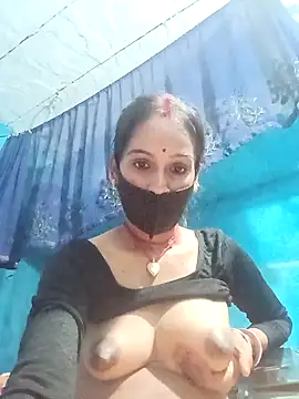 Nandani-758 webcam