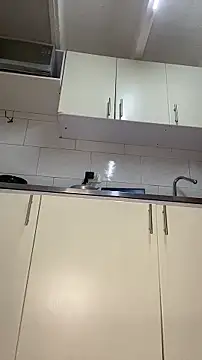 Chloee_Peach webcam