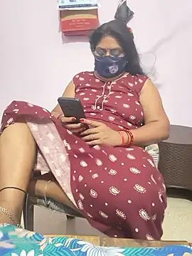 sexxyrenukaa webcam