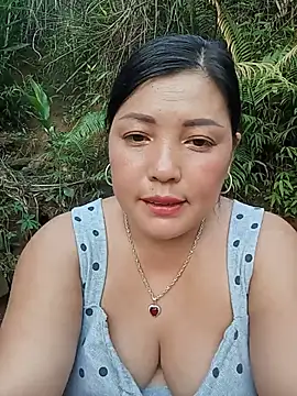 sary-hot2x webcam