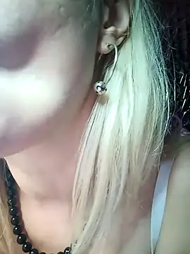 Freya_Milf webcam